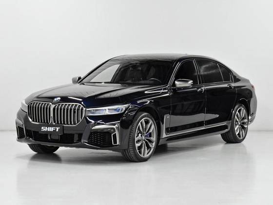 BMW M 760Li 6.6 V12 TWINPOWER GASOLINA XDRIVE STEPTRONIC BMW M 760Li 6.6 V12 TWINPOWER GASOLINA XDRIVE STEPTRONIC
